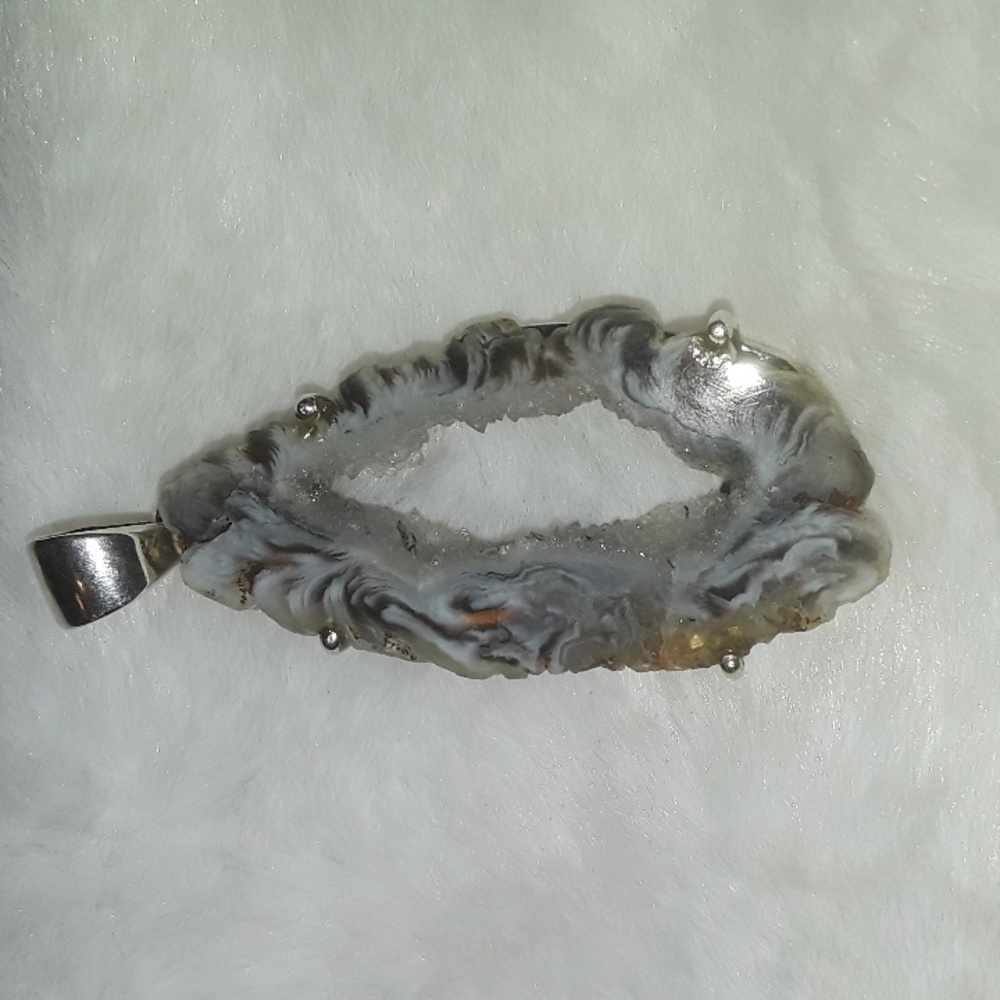 Geode Druzy Agate Slice Pendant .925 Sterling Silver Shimmer White Black Gray - Picture 4 of 11